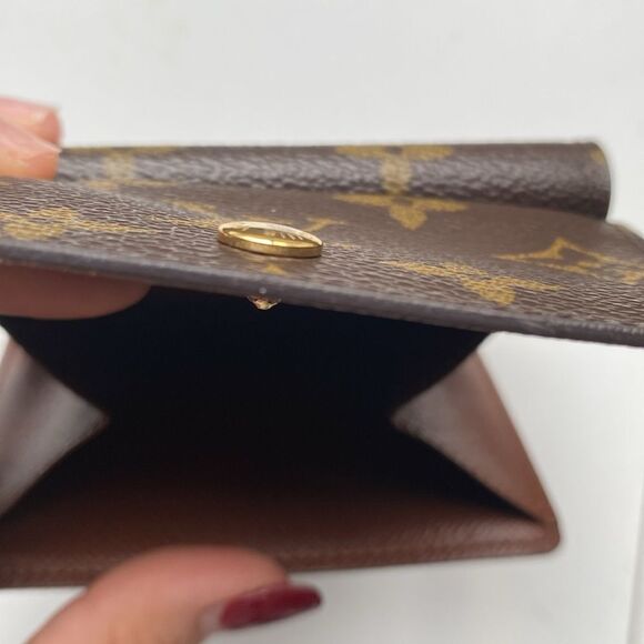 Louis Vuitton Monogram Wallet - Picture 5 of 16